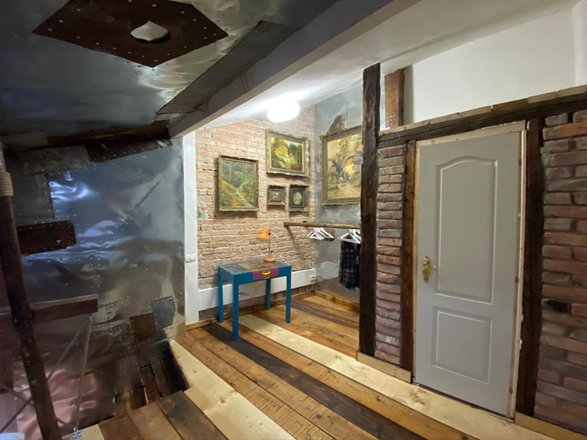 Apartamente A La Cluj Ngoại thất bức ảnh